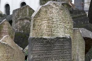 ancien cimetière juif de prague photo