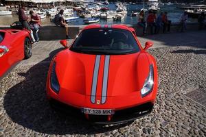 portofino, italie - 20 octobre 2018 - rallye ferrari rassemblant la convention supercar photo