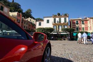 portofino, italie - 20 octobre 2018 - rallye ferrari rassemblant la convention supercar photo