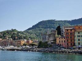 portofino, italie - 8 mai 2022 - la course de taureaux lamborghini photo