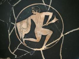 grenier étrusque grec peint en noir poterie tasse photo