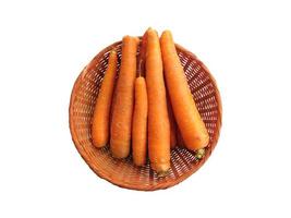 carottes sur fond blanc
