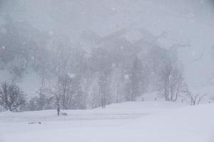 paysage d'hiver dans les alpes autrichiennes photo