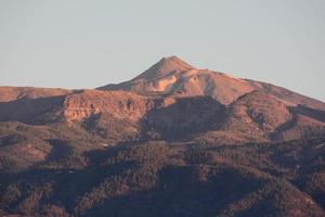 vue panoramique sur les montagnes photo