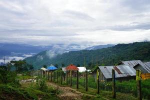 maison et séjour chez l'habitant dans un village de montagne de kalimpong, nord bengale décalé. sillery gaon photo