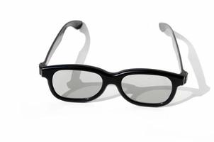lunettes noires sur fond blanc photo