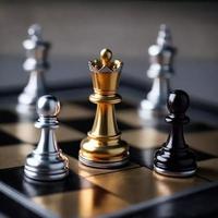 échecs d'or et d'argent sur le jeu d'échecs pour le concept de leadership de métaphore d'affaires