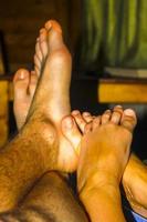 pieds nus d'un couple homme et femme en allemagne. photo