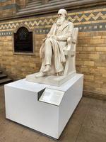 londres au royaume-uni en décembre 2022. vue sur l'intérieur du musée d'histoire naturelle de londres photo