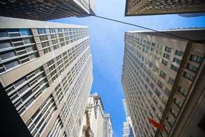 gratte-ciel de new york vue vers le haut photo