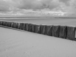 île de norderney dans la mer du nord photo