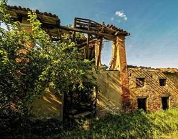 vieux bâtiment abandonné photo