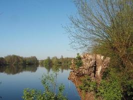 petit lac en westphalie photo