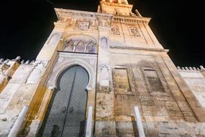 converti minaret clocher de le mosquée cathédrale de Cordoue, andalousie, Espagne photo