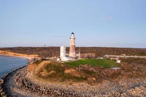 Montauk phare et plage à lever du soleil, longue île, Nouveau York, Etats-Unis. photo