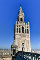 la giralda, cloche la tour de le séville cathédrale dans Espagne. photo