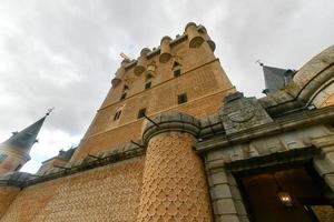 Alcazar Château dans Ségovie, Espagne. il est une médiéval Château situé dans le ville de Ségovie, dans Castille et Léon, Espagne. photo