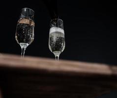 Champagne dans des lunettes photo