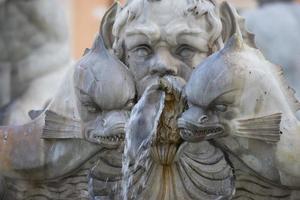 Rome, Navona place Fontaine detal photo