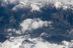 vue aérienne des Alpes photo