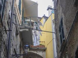 Manarola cinque terre pittoresque village photo