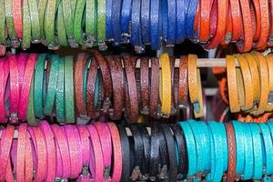 bracelet multicolore a vendre photo