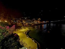 pittoresque village de cinque terre Italie nuit vue photo