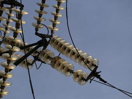 capuchon de fils électriques haute tension et détail de l'isolant de broche photo