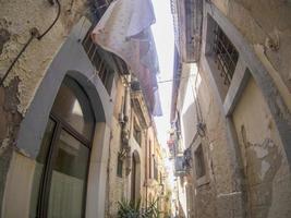 ortigia syracuse vieille ville allets petites rues photo