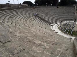 théâtre vieux antique ostia ruines archéologiques photo