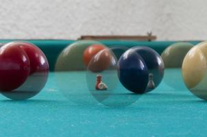 billard des balles tandis que en mouvement photo