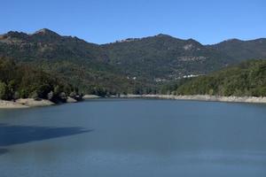 brugneto artificiel Lac barrage Ligurie Italie panorama photo