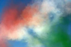 frecce tricolore Italie acrobatique vol équipe italien drapeau rouge blanc et vert fumée photo