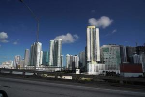 Miami, États-Unis - 5 novembre 2018 - autoroutes encombrées de Miami en Floride photo