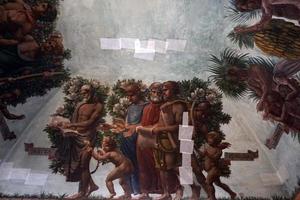 Ferrare, Italie - septembre 29 2018 - médiéval peintures dans estense Château dans ferrare Italie en dessous de restauration photo