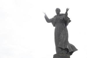 John Paul seconde le pape statue Madrid photo