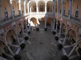 hôtel de ville de gênes palais doria photo