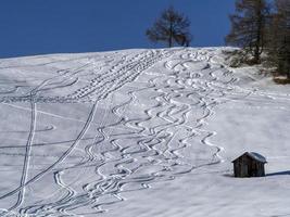 dolomites neige panorama ski alpin pistes hors piste photo