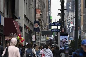 new york - usa 4 mai 2019 - times square plein de monde photo