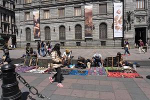 mexico, mexique - 5 novembre 2017 - rue juarez pleine de monde photo