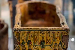détail du sarcophage égyptien en gros plan photo