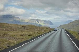 faer oer lointain paysage une route vers nulle part photo