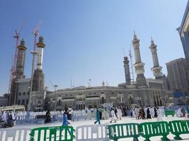 Mecque, saoudien Saoudite, Jan 2023 - magnifique à l'extérieur vue de masjid Al haram, Mecque. le extérieur de masjid al-haram aussi a excellent installations pour visiteurs de tout plus de le monde. photo