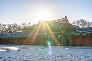 Palais Changdeokgung dans la ville de Séoul, Corée du Sud photo