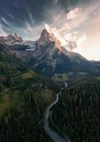 drone coup de Suisse montagnes photo