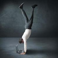 acrobatique travail concept photo