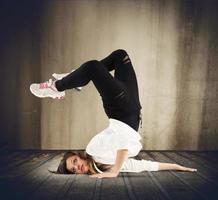 breakdance fille pose photo