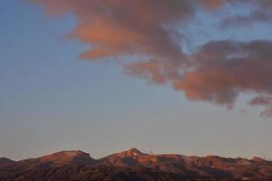 paysage de montagne pittoresque photo