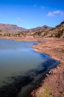 Lac parmi le collines photo