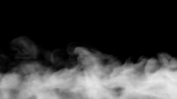 fumée sur fond noir photo